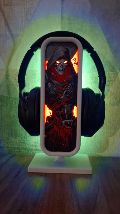 SUPORT CASTI LUMINA RGB – personalizat cu teme gaming, muzică, xbox,