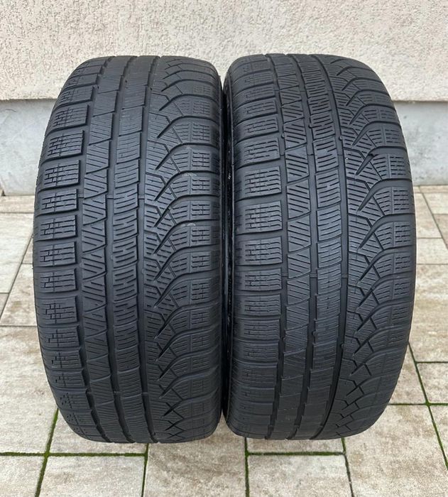 Anvelope / cauciucuri iarna 245/40/19 Pirelli P Zero