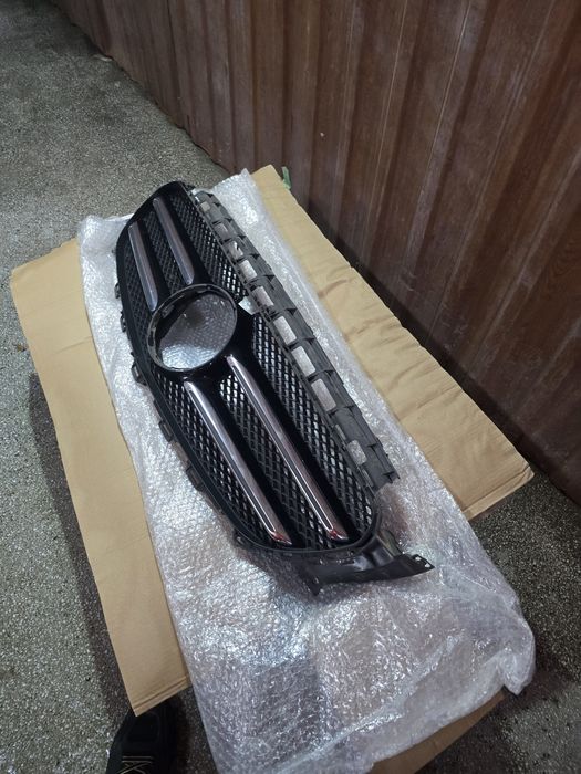 Grila radiatorMercedes E Class W213