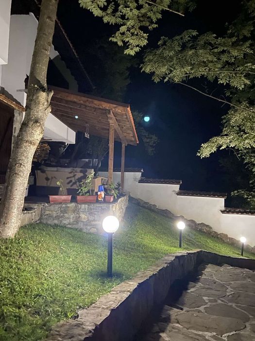 Къща в Ловеч, област-гр.Троян площ 112 цена 220000