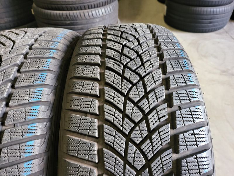 225/45/19 GOODYEAR 4бр