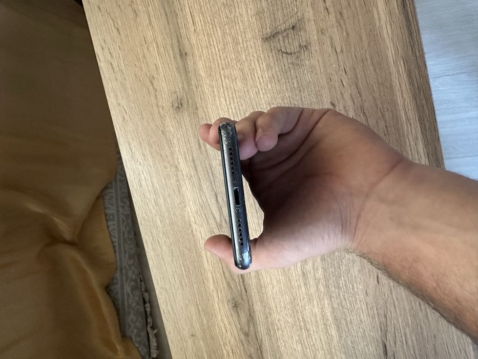 Продамм айфон 11