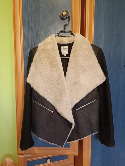 Елегантно дамско палто Зара ZARA