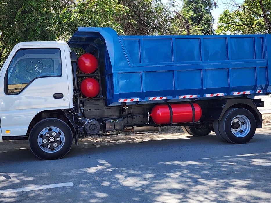 Исузу самосвал 2020 й