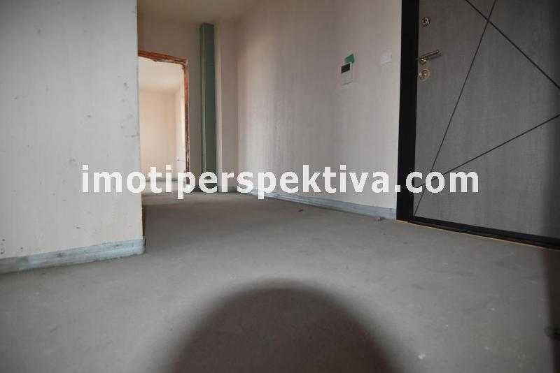 реф.18629 Среден етаж, изложение-юг/изток, АКТ 16-Новия маг. Лидъл!