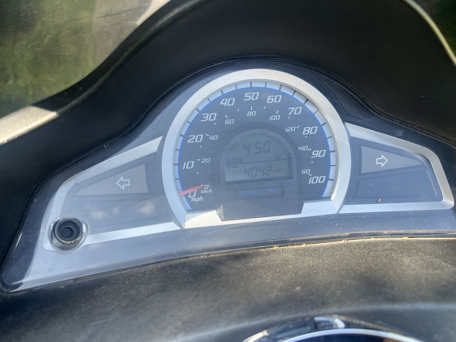Honda PCX 125 – 2015 г. | РЕАЛНИ 6 000 км! Като нов, гуми Michelin