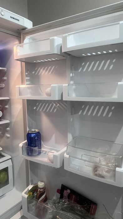продам холодильгик Самсунг