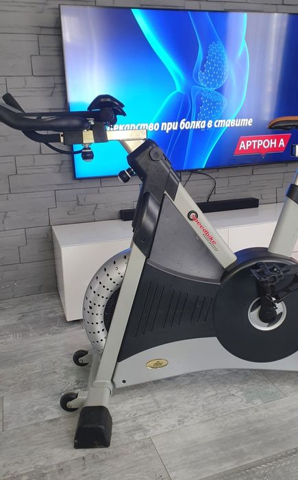Професионален велоергометър / спининг велосипед–програми,пулс,ватове.