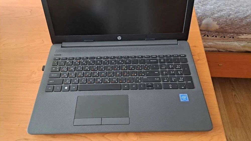 Hp intel inside sotiladi