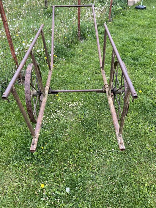 Caruta veche,rustica