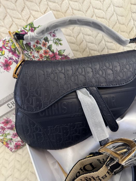 Дамска чанта нова