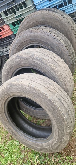 Бусови      Гуми