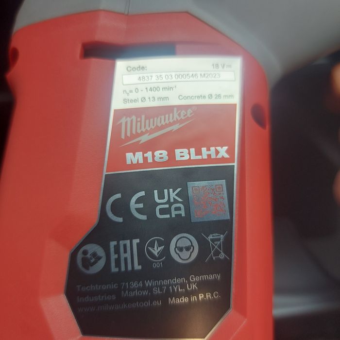 ПРОМОЦИЯ.Акумулаторен перфоратор Milwaukee M18 BLHX-0X