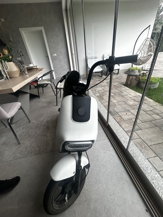 scuter electric m12