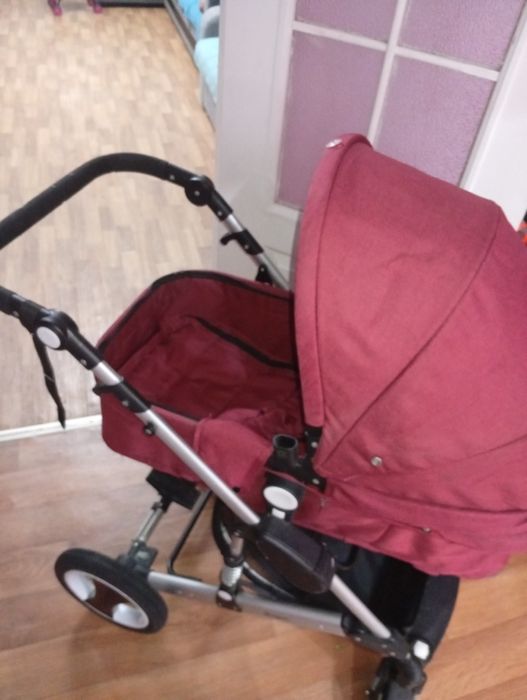 Детская коляска складная