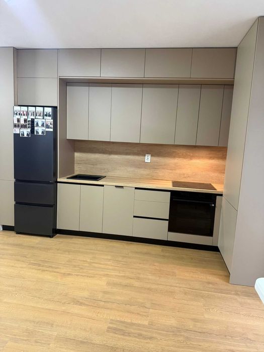 Mobilă la comandă orice model și dimensiuni