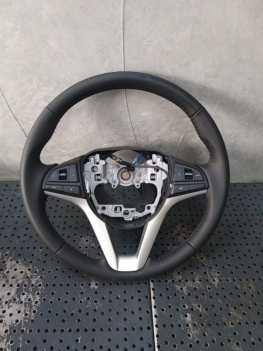 Volan piele in 3 spite cu comenzi suzuki ignis 2 mf gs13116030