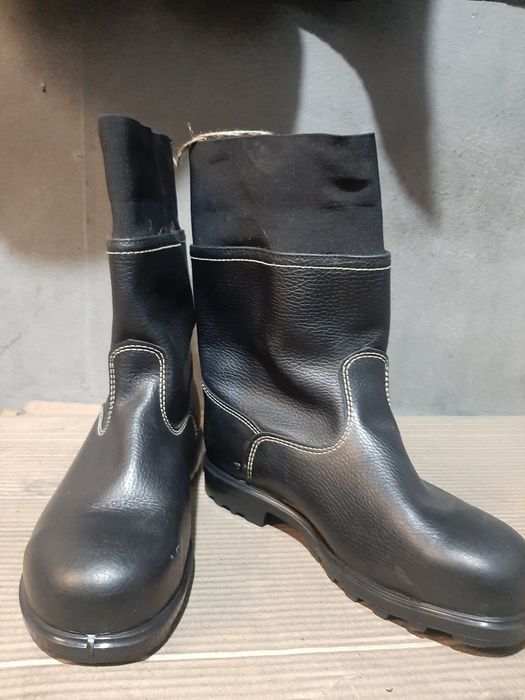 Ботинки рабочие новые