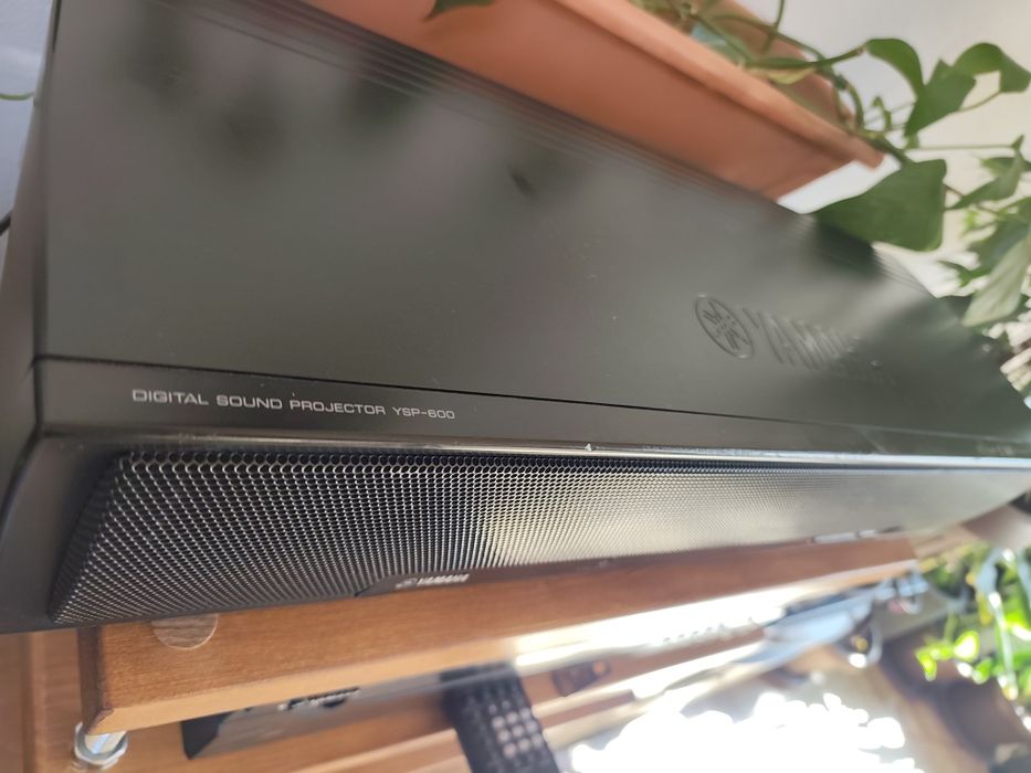 Yamaha soundbar  ysp 600