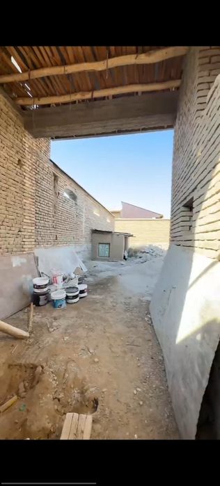 Uy Sotiladi Namangan Ayraport 4 ko'cha