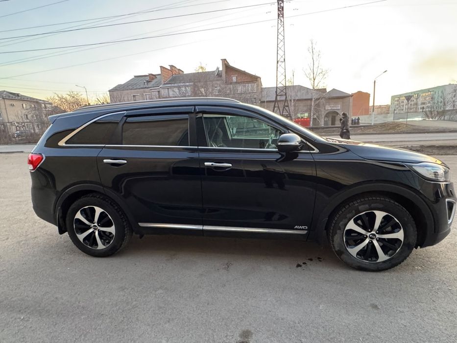 Продам машину , Kia Sorenta полный привод
