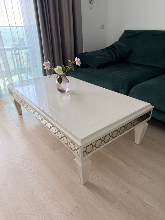 Masa alba mdf pentru living