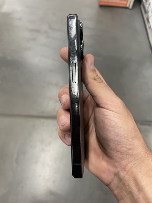 Продам iphone 14 pro айфон