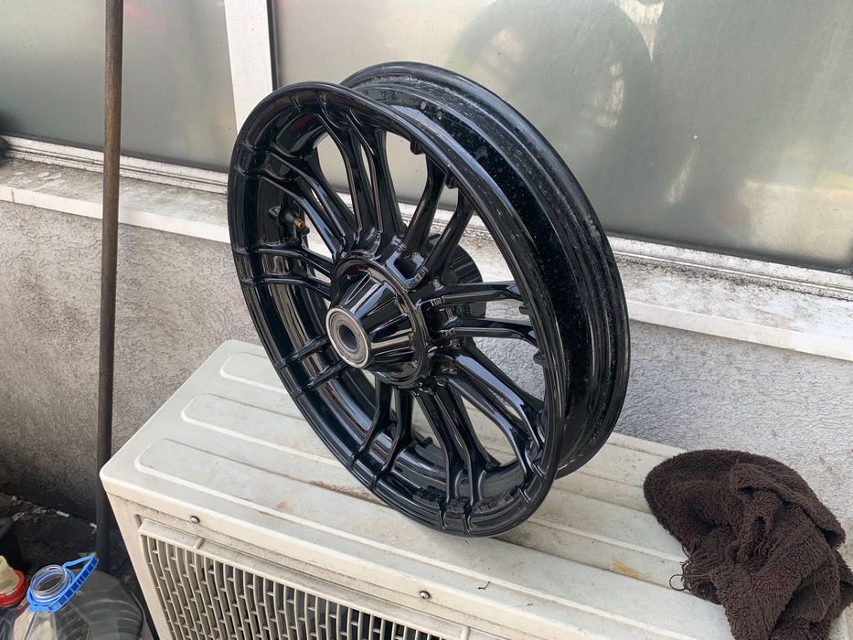 ЧАСТИ / Джанти, реле, седалки, Резервоар за Harley-Davidson