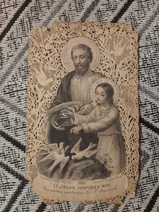 Марки почтовые..