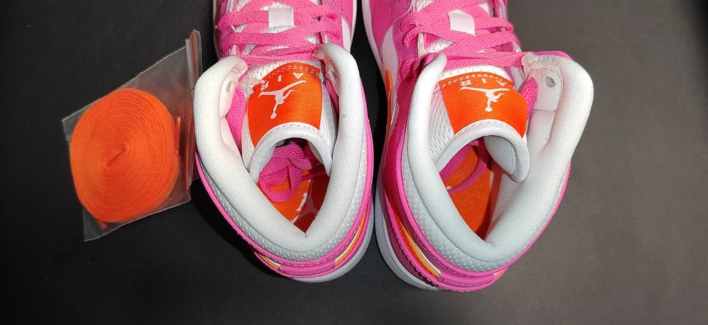 Nike Air Jordan 1 Mid, номер 35,5