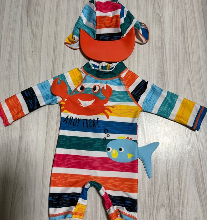 Сет бебешки бански 0-6 месеца