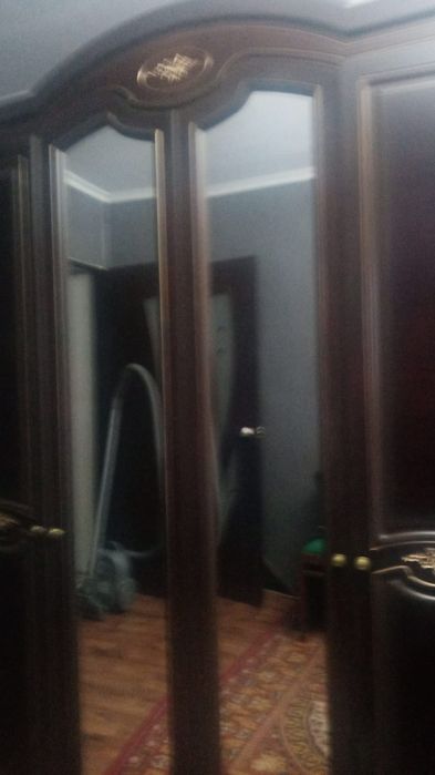 Продам шкаф платяной