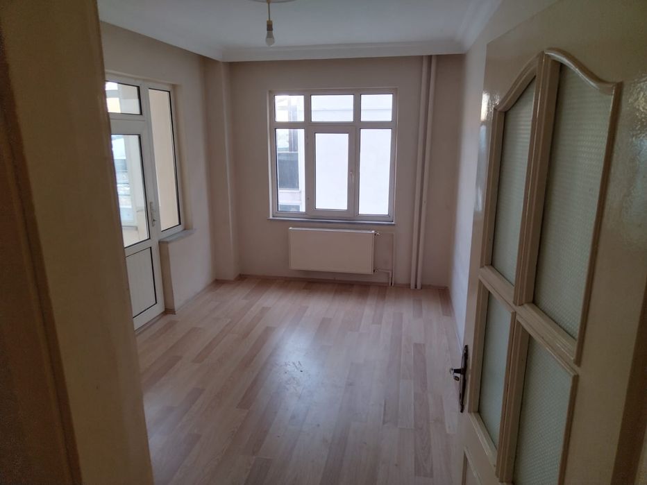 135 кв м. апартамент в Текирдаг