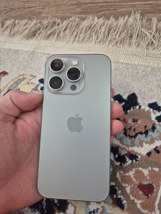 IPhone 15 pro 256GB