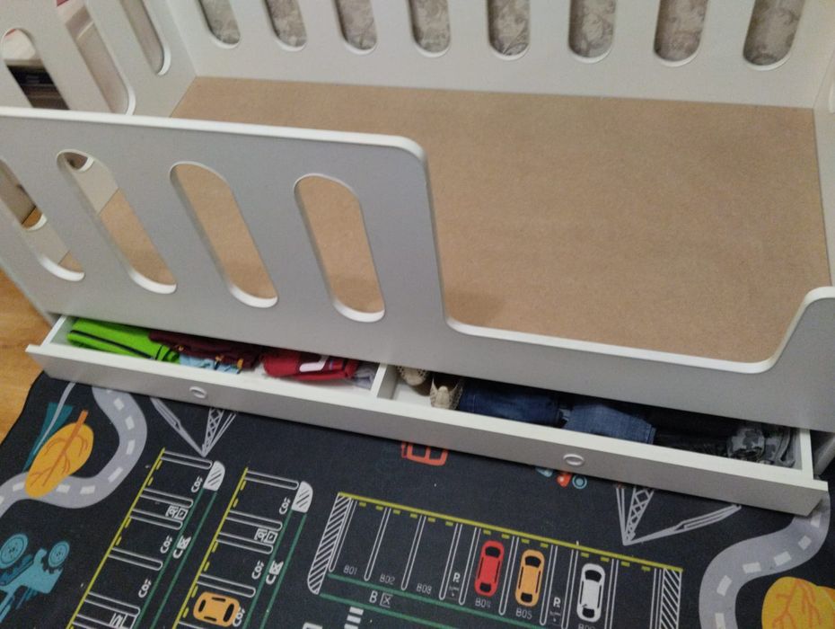 Продам детскую кровать