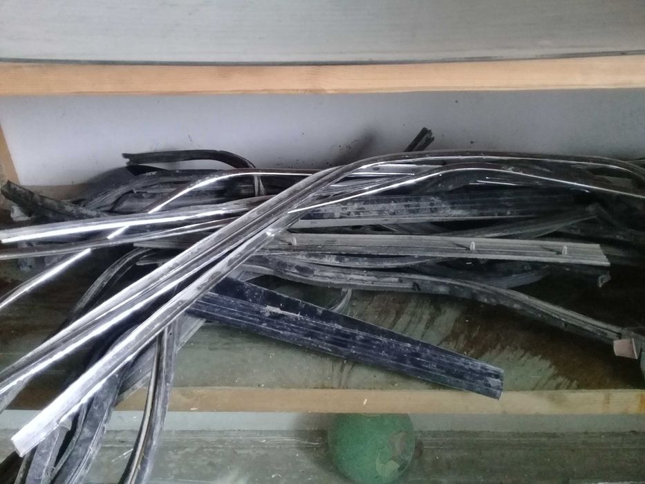 BMW316 га запчастлар бор