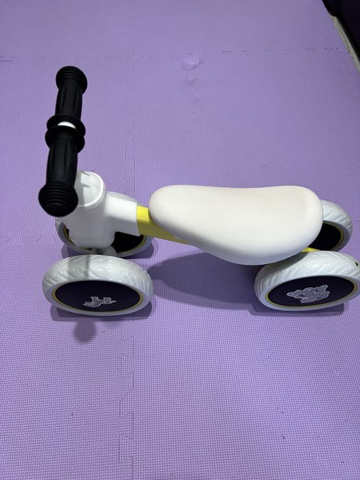 Mini bicicleta U-grow
