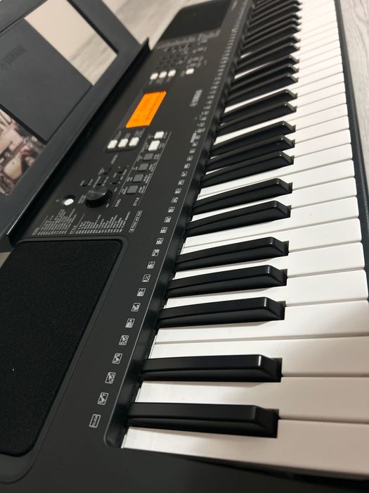 Keyboard Yamaha PSR-E363