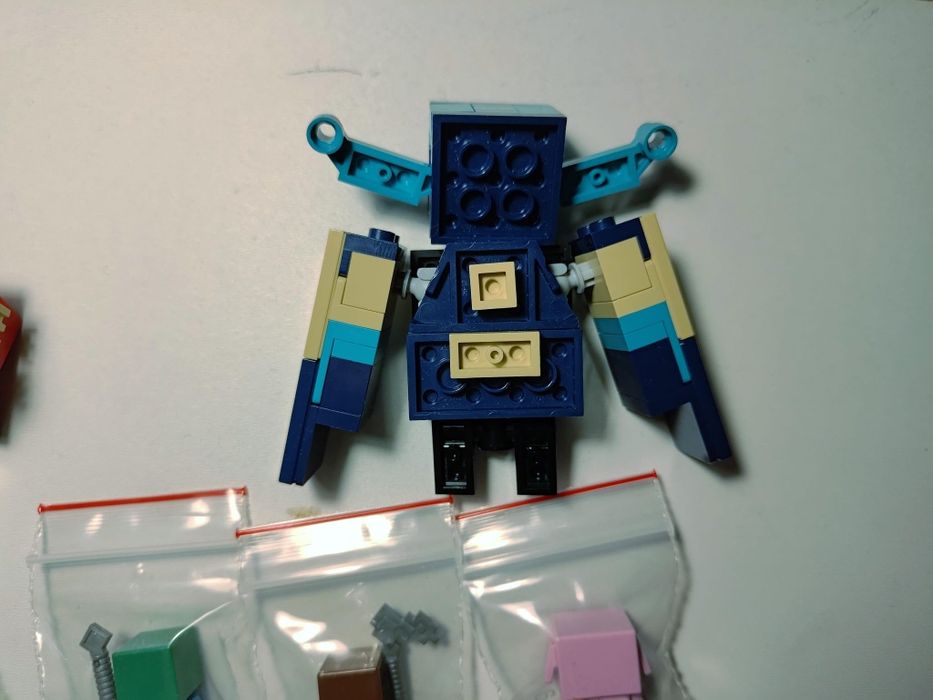 LEGO Minecraft pack