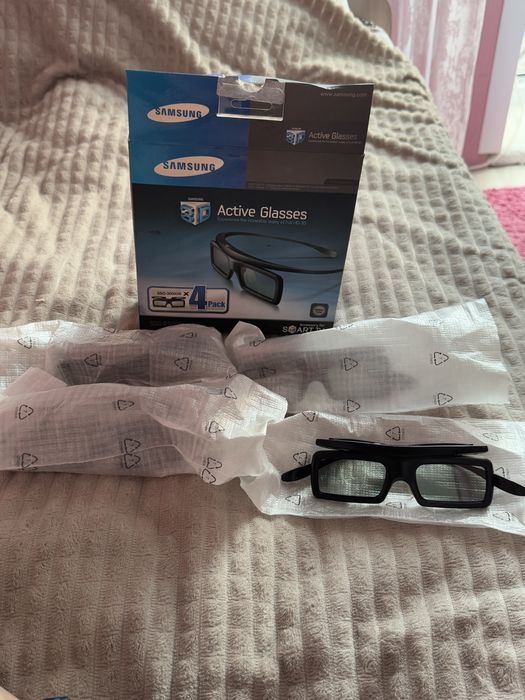 3D очки Samsung.
