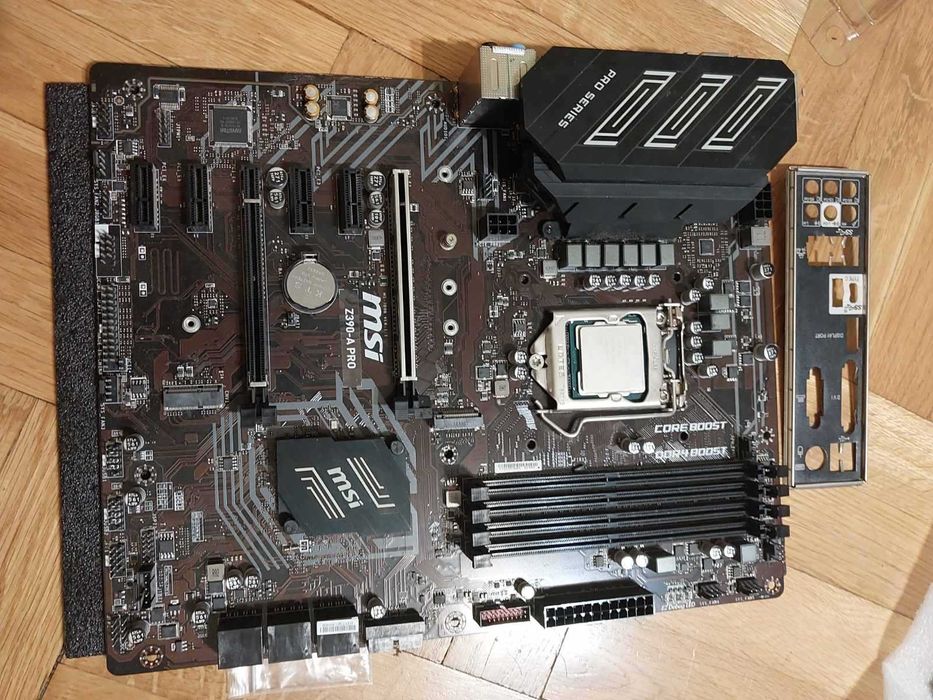 Intel Core I7 9700K + MSI Z390-A Pro