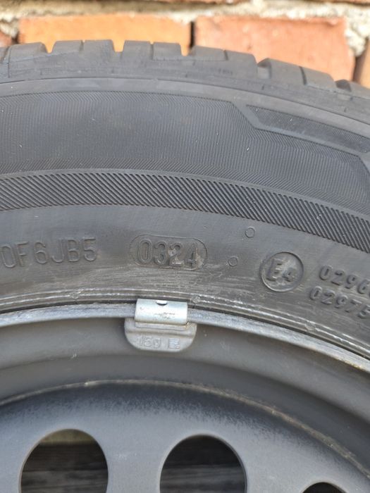 Автомобилни гуми