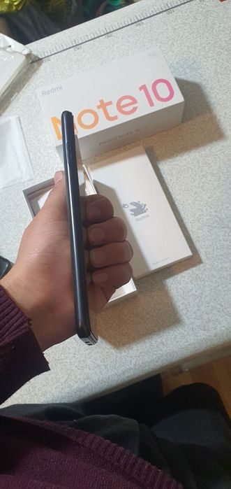 Redmi note 10 6/128 SROCHNA!!