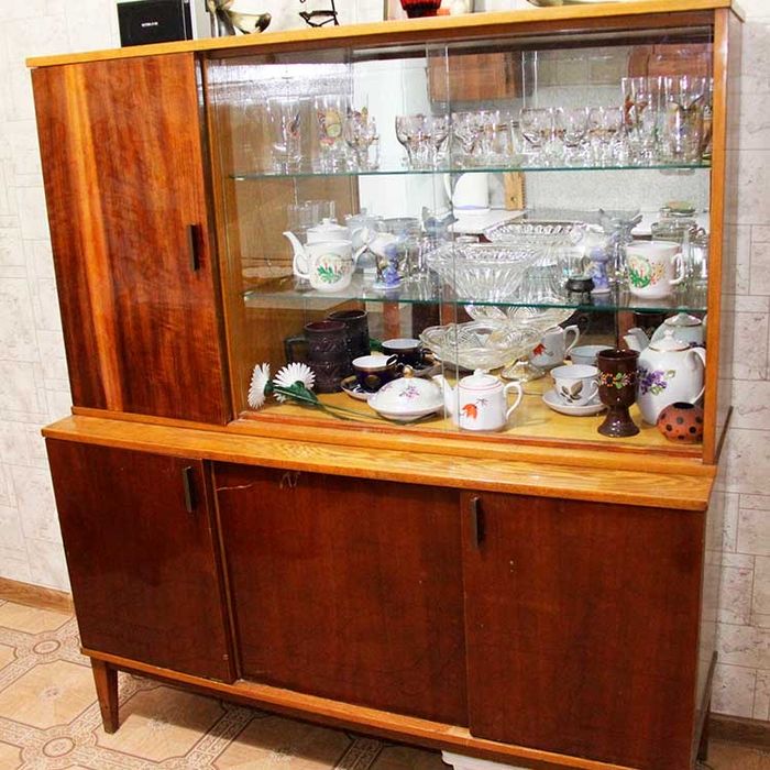 Продается сервант