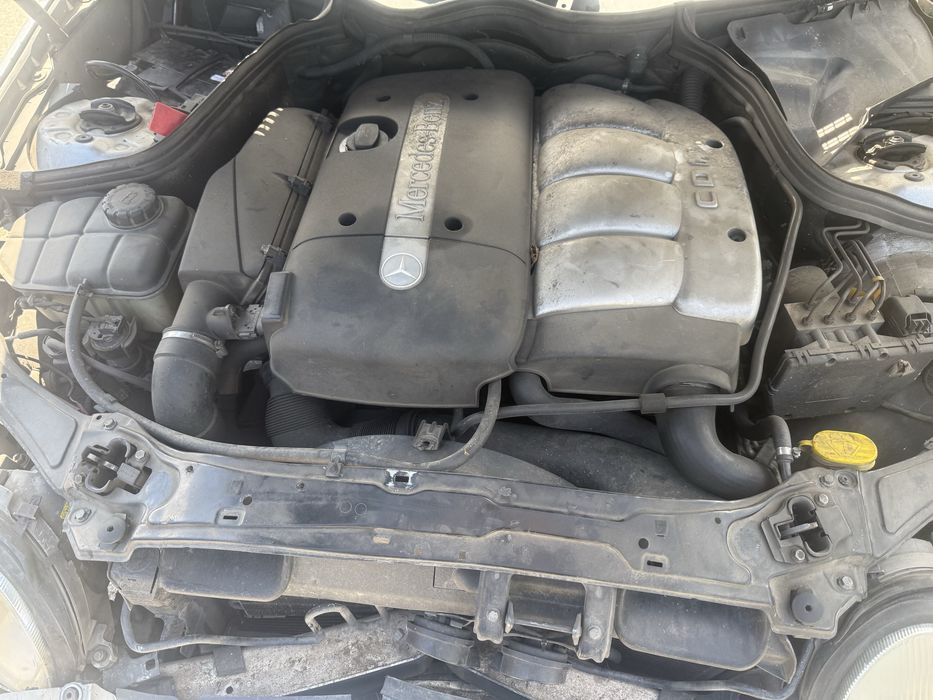 Мерцедес Ц-класа 220цди 143кс на части/Mercedes C-class 2,2cdi 143ks na chasti