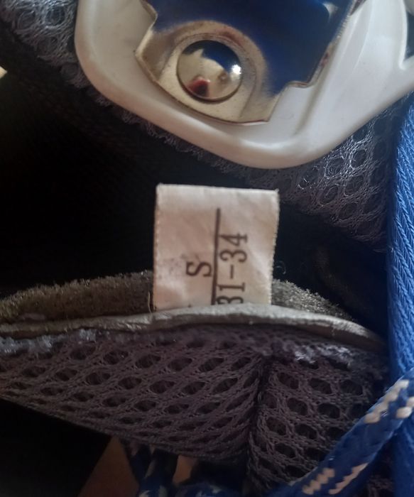 Продам коньки размер 31-34