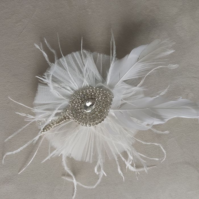 Детска рокля с шлейф