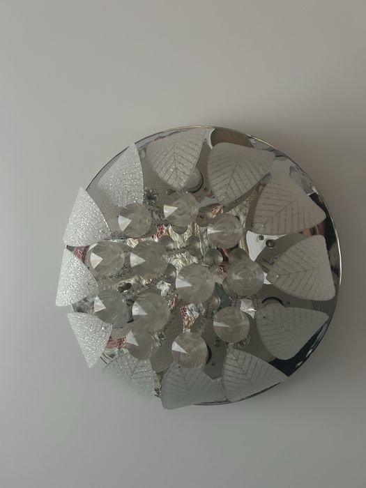 Продам люстры в хорошем качестве