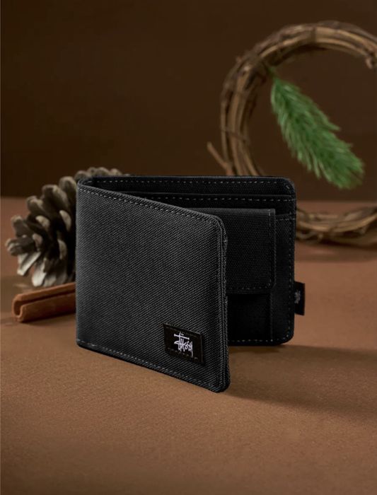 Продам кошелек Stussy.