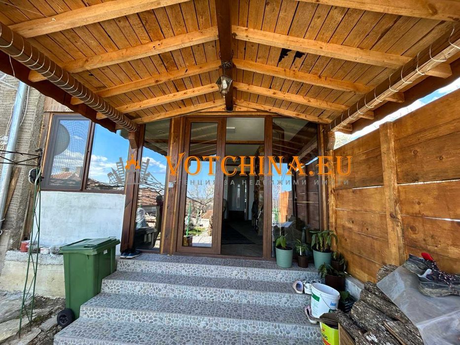 Продава се Къща в с. Граматиково, Област Бургас - 210 кв.м за 1000 €/кв.м - Снимка #1